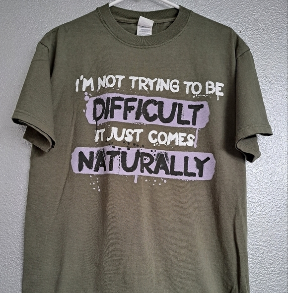 Olive Green Adult Graphic T Shirt Size M - Picture 2 of 4